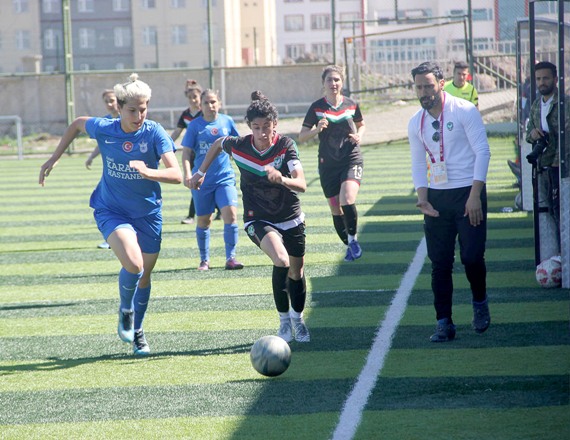 Kadınlarda Amedspor’la Devam