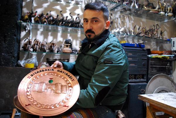 Diyarbakır'da bakıra hayat veren adam