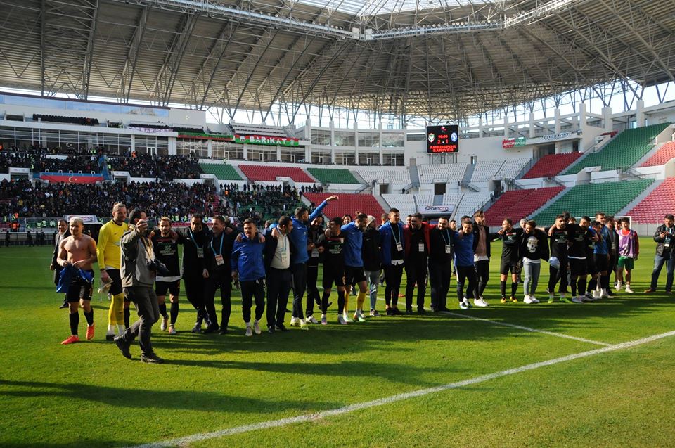 Amedspor, Bu Geceyi Bekliyor