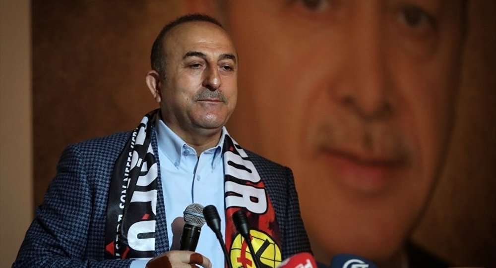 Çavuşoğlu: Rusya ile vizeleri tamamen kaldırmak için uğraşıyoruz