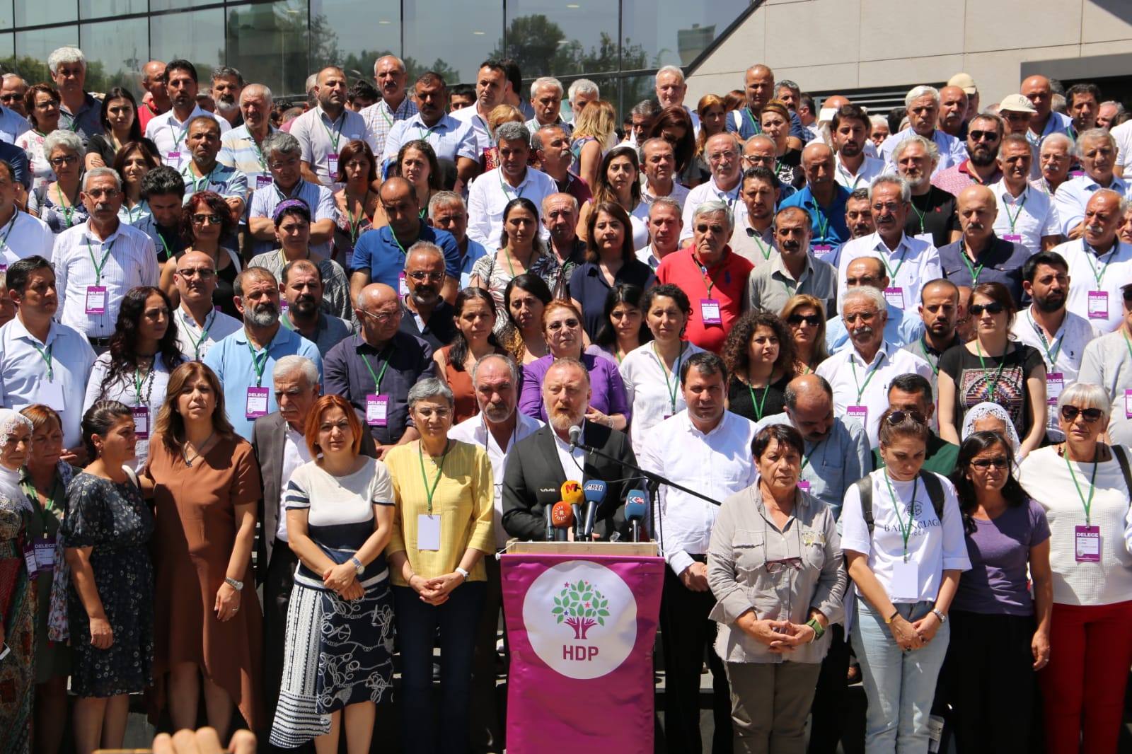 HDP'li Temelli'den hükümete çağrı: Barışın kötüsü, savaşın iyisi olmaz