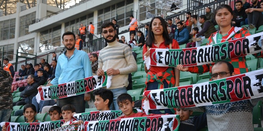 Otizmli çocuklar, Diyarbekirspor - Somaspor maçını izledi