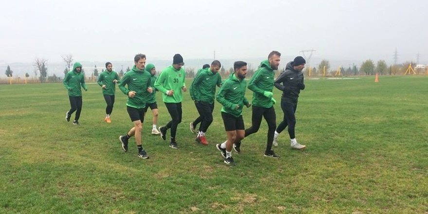 Diyarbekirspor, çifte sevinç peşinde