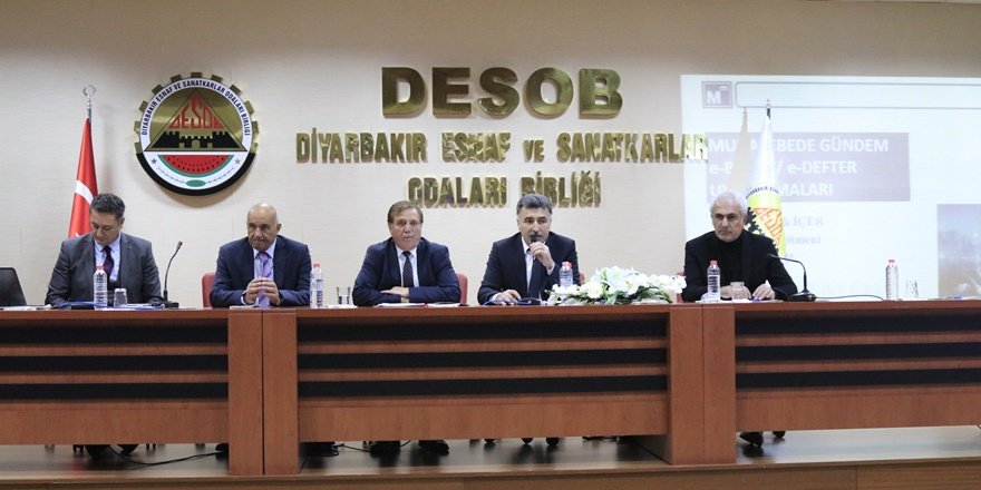 Diyarbakır'da  ekonomi dünyası dijitalleşmeyi konuştu