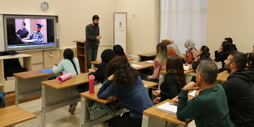 Siirt’te ders saati ve akademisyenleri öğrenciler belirliyor