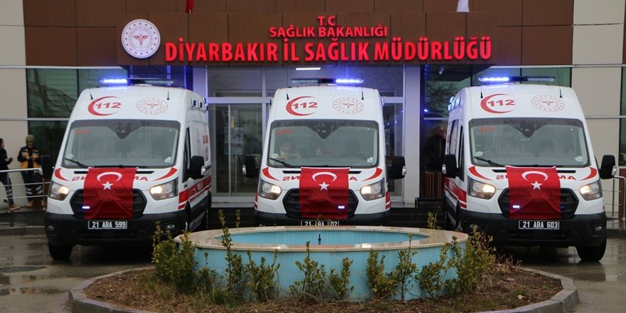 Diyarbakır’da 3 acil yardım ambulansı hizmete girdi