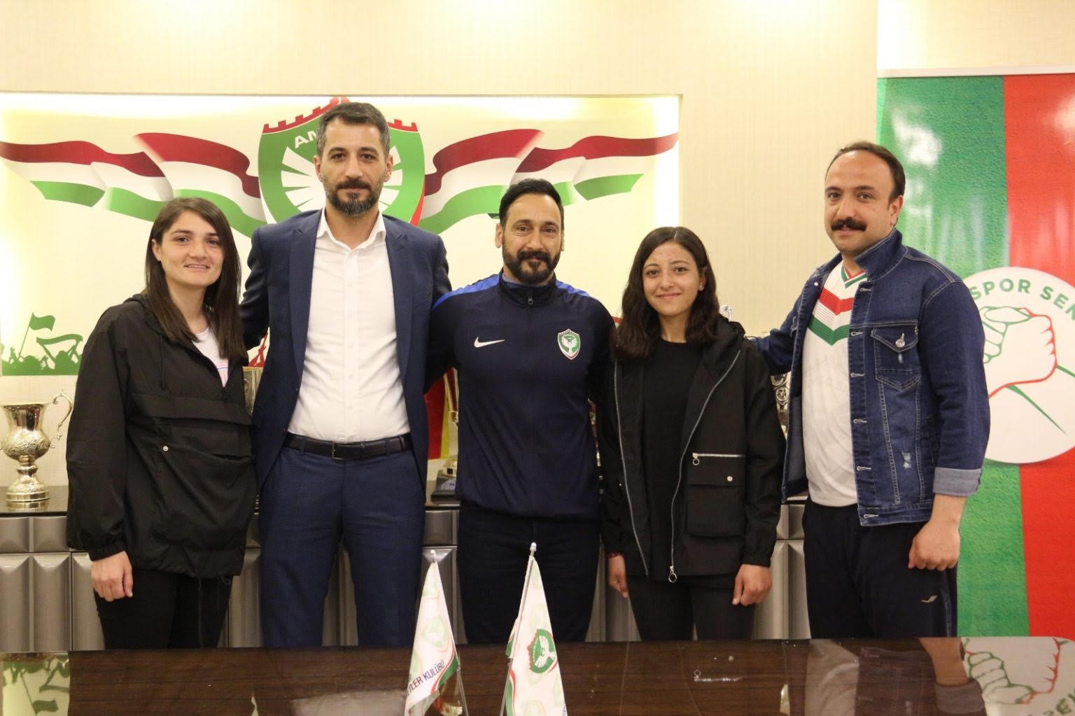 Amed Sportif Faaliyetlerin kadın teknik direktörü Yakut oldu