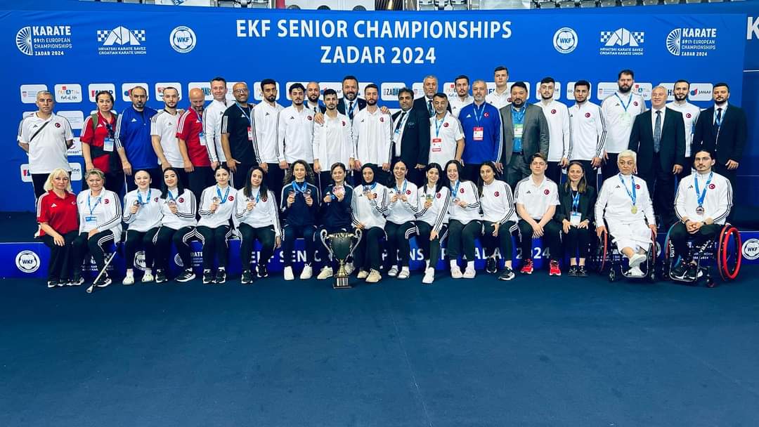 turkiye-karate-milli-takimi-avrupa-sampiyonu-3.jpeg