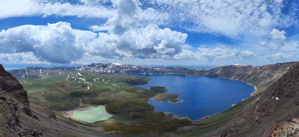 nemrut-krater-golu2.jpg