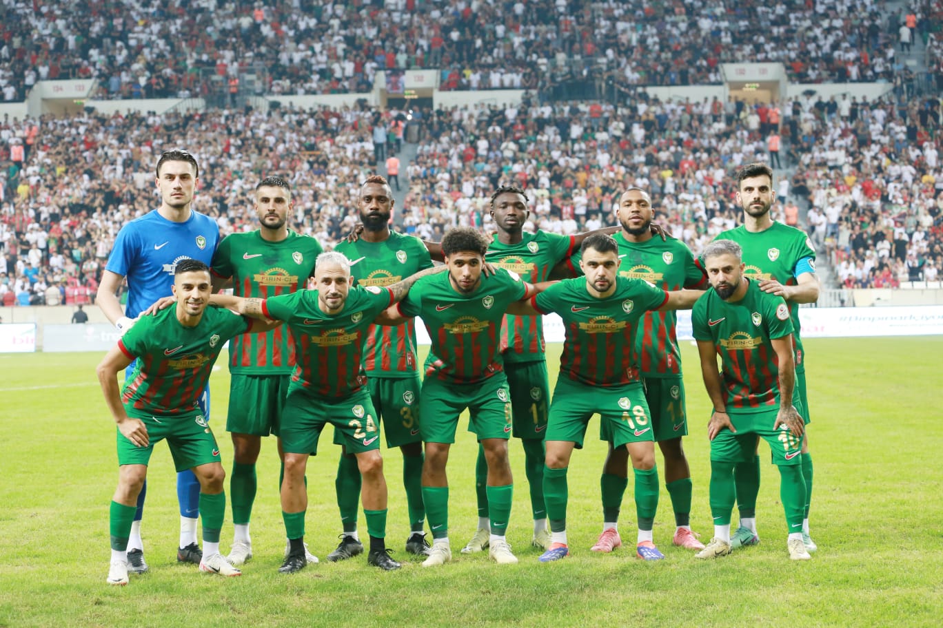 amedspor-kocaelispor-karsisinda-3-1.jpg