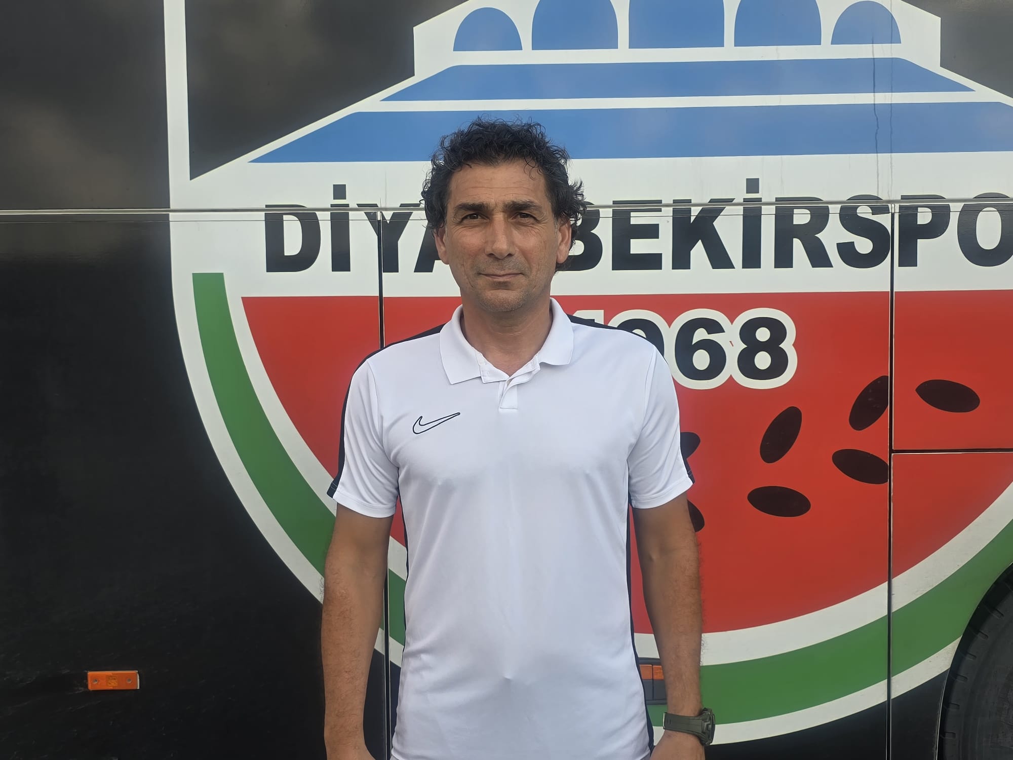 diyarbekirspor-teknik-direktoru.jpg