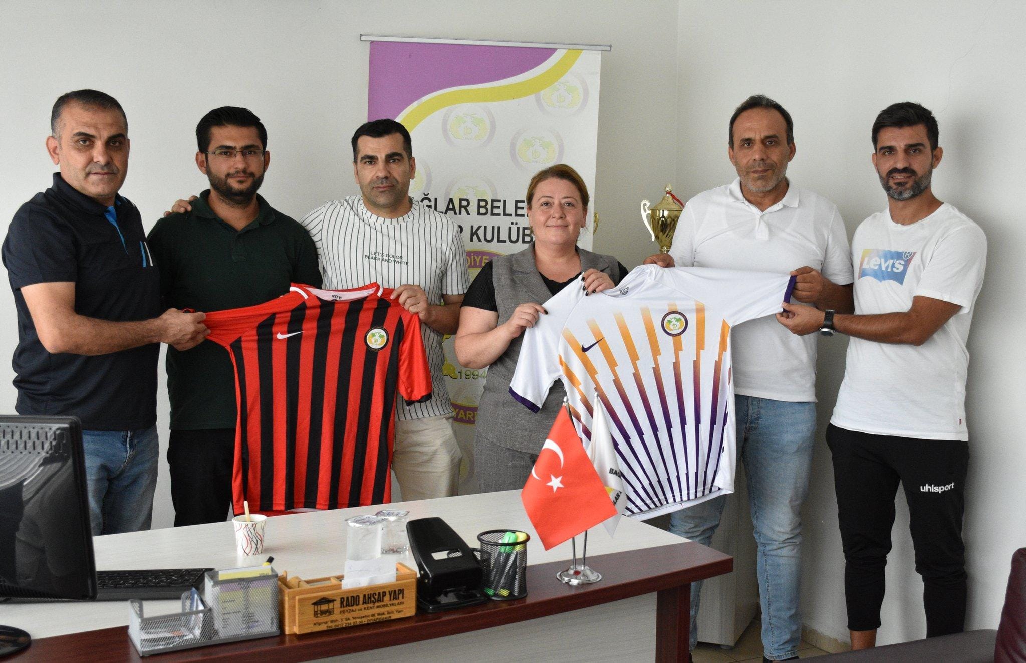 diyarbakir-baglar-belediyespor-yeni-sezonda-guclu-giriyor-2.jpg