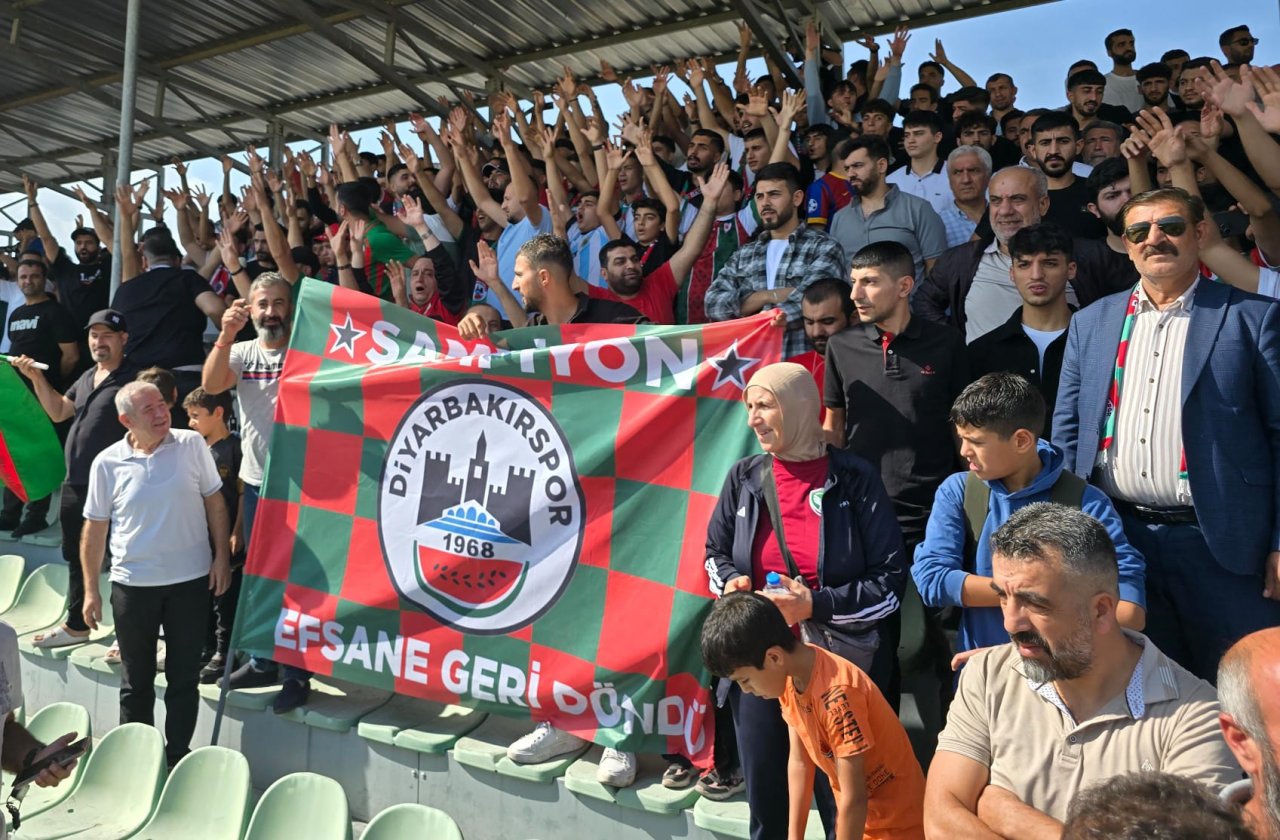 diyarbakirspor-baskanlar-maoci-izledi-1.jpeg