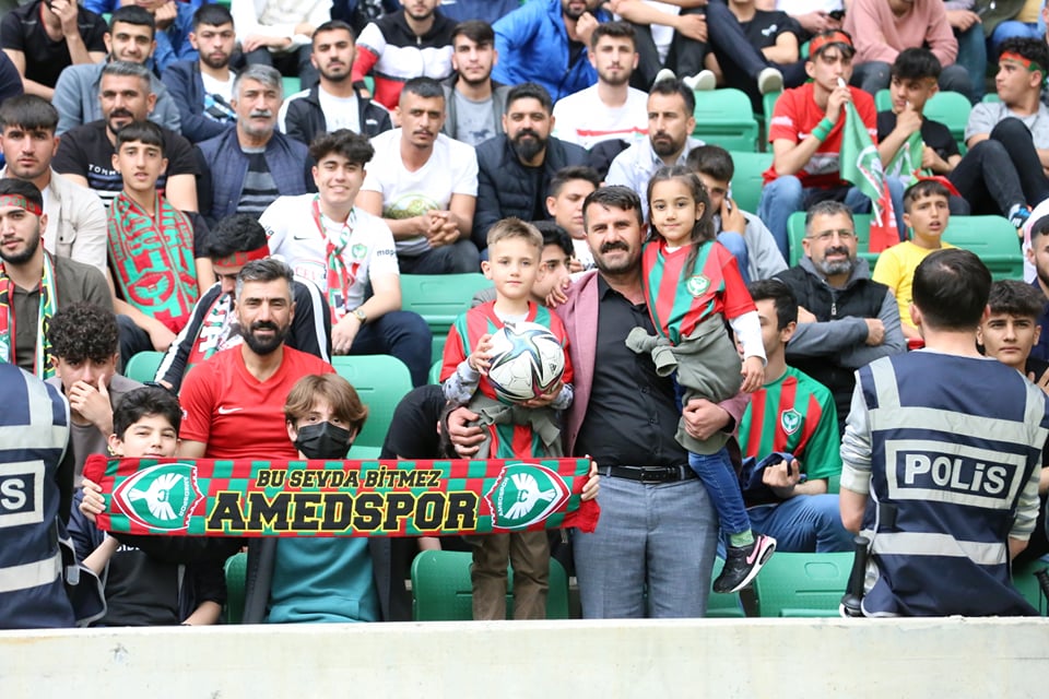 amedspor-7-den-70-2-001.jpg