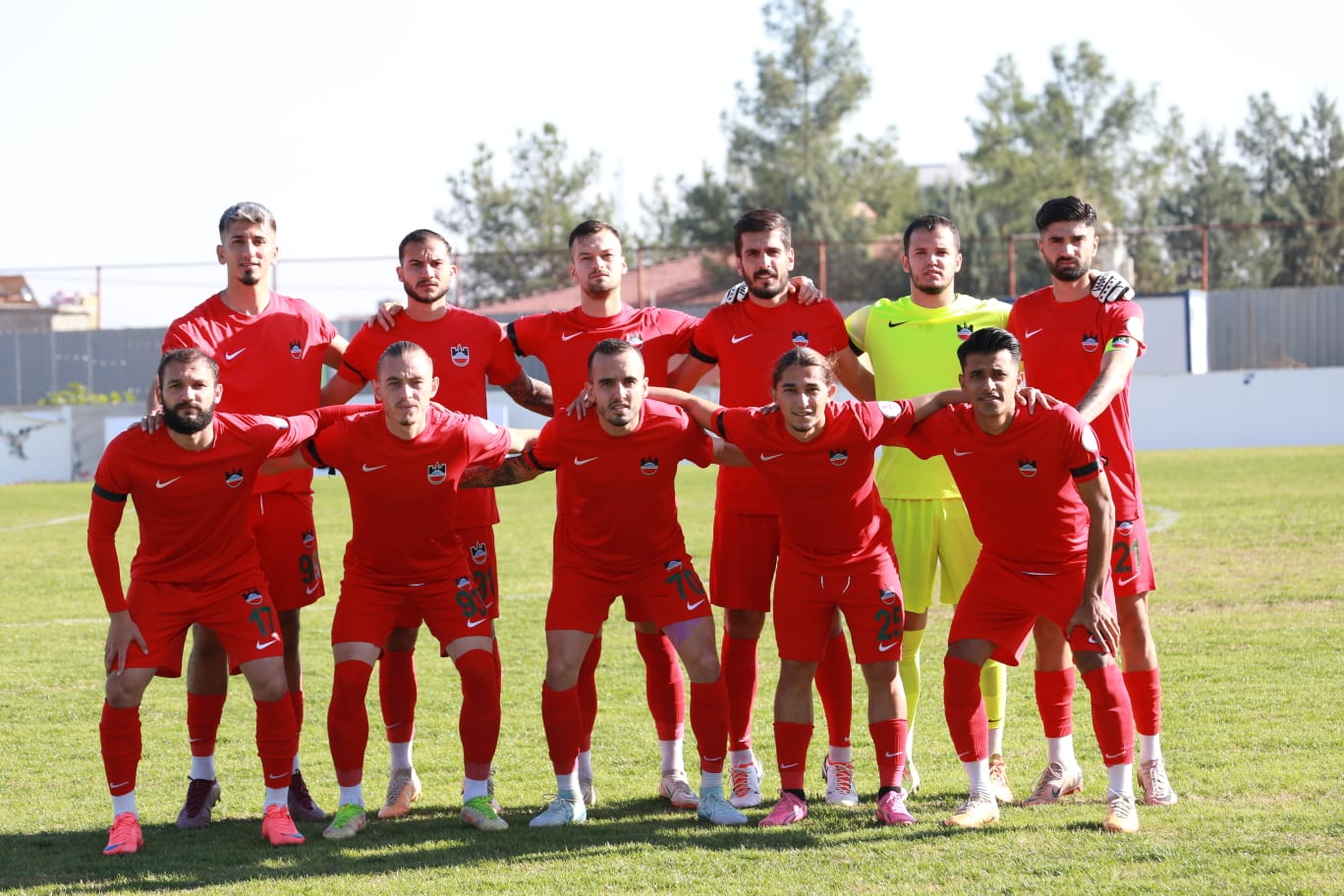 diyarbekirspor-gakgoslara-kilitlendi-1.jpg