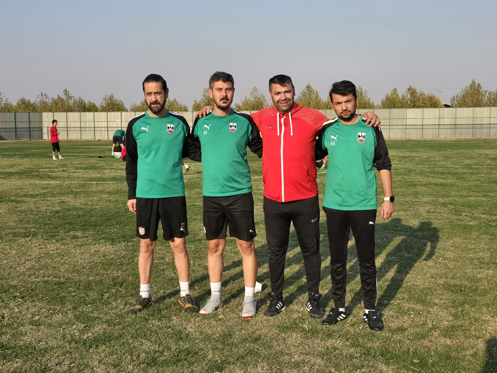 diyarbekirspor-yagmur-camur-dinlemiyor-3.jpg