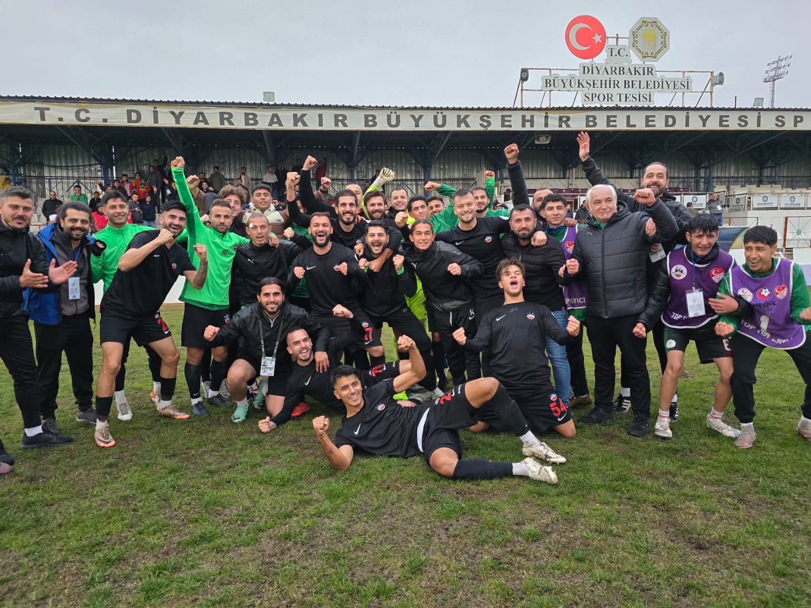 diyarbekirspor-kritik-mac-icin-aksaray-1.jpg