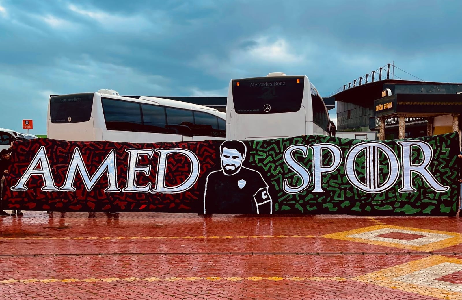 amedspor-taraftari-adnaya-gitti-2.jpeg