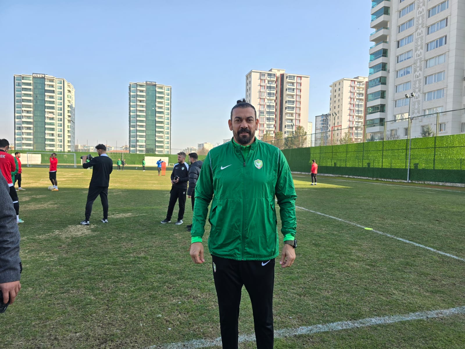 amedspor-sakaryaspor-macinda-taraftarina-30bini-asalim-6.jpg