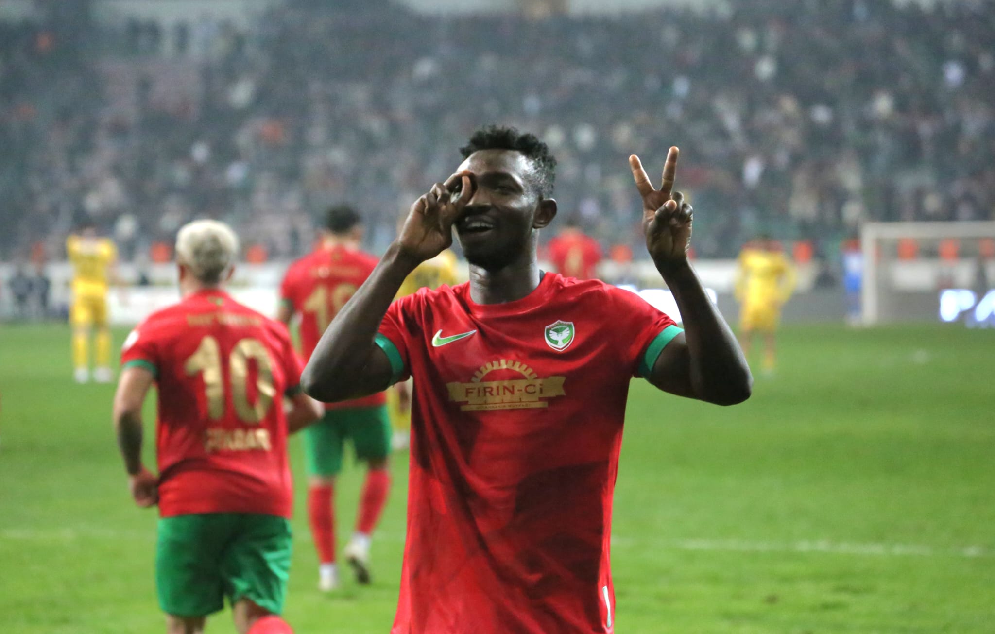 amedspor-traore-sahalarda-2.jpeg