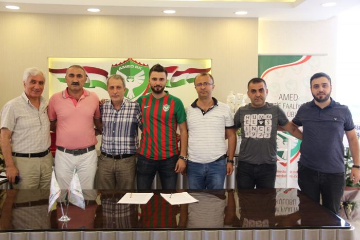 amedspor’dan-orta-sahaya-takviye-001.jpg